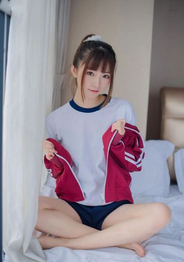 伊人称影院_4K在线观看视频