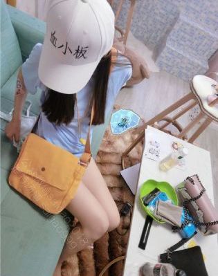 公交上高潮的丁芷晴_HD免费在线观看